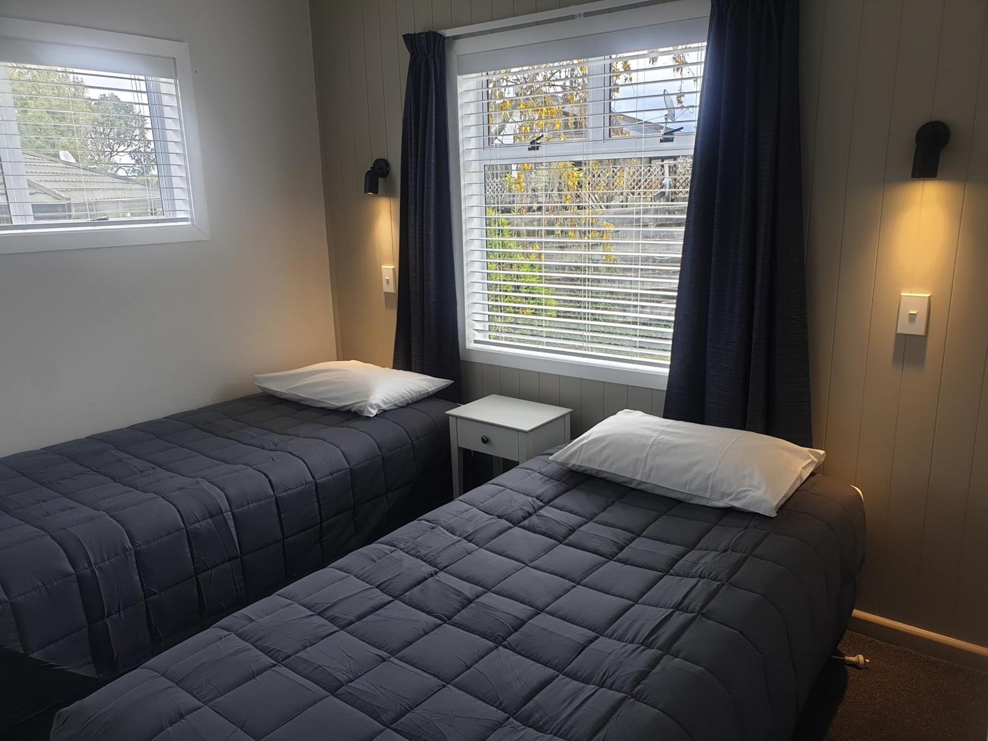 Motel Little Haven Lago Lago Taupo Esterno foto