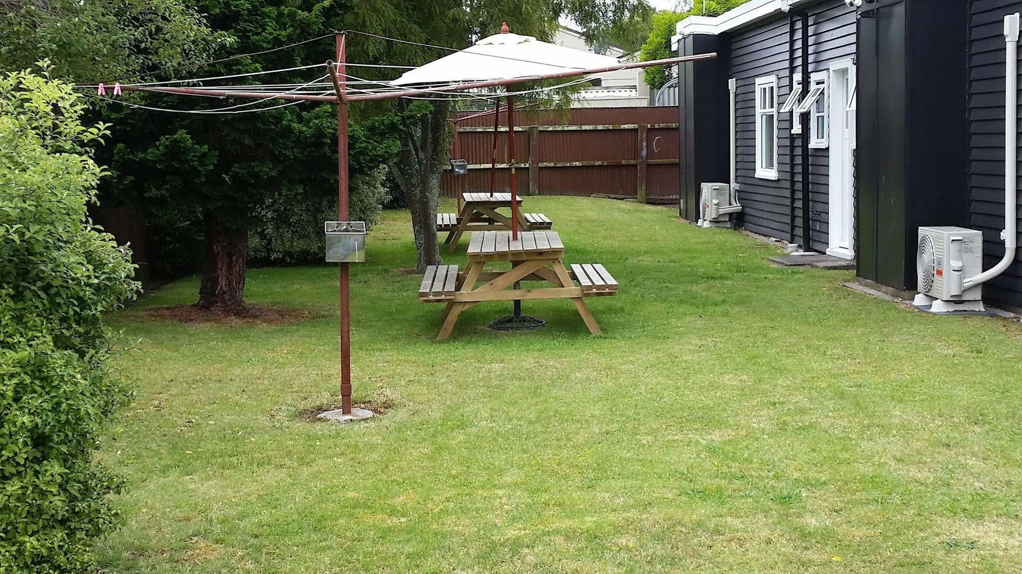 Motel Little Haven Lago Lago Taupo Esterno foto